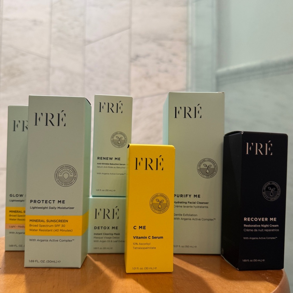 FRÉ Skincare Set with Sunscreen and Serum
